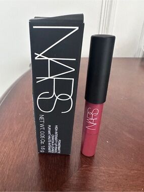 NARS Matte Lip crayon